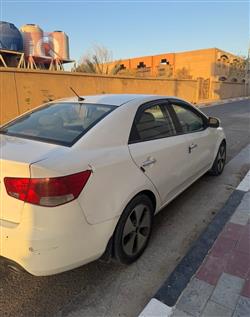 كيا سيراتو